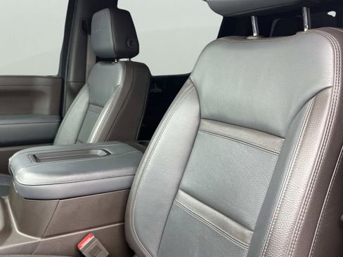 Used 2022 GMC Sierra 1500 Denali w/ Denali Reserve Package image 26