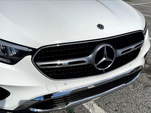 Certified 2025 Mercedes-Benz GLC 300 4MATIC image 30