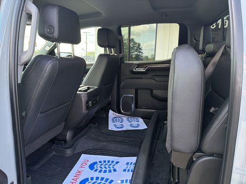 Used 2024 Chevrolet Silverado 1500 LT Trail Boss w/ LT Trail Boss Premium Package image 5