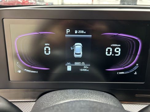 Used 2024 Kia Sportage LX image 16