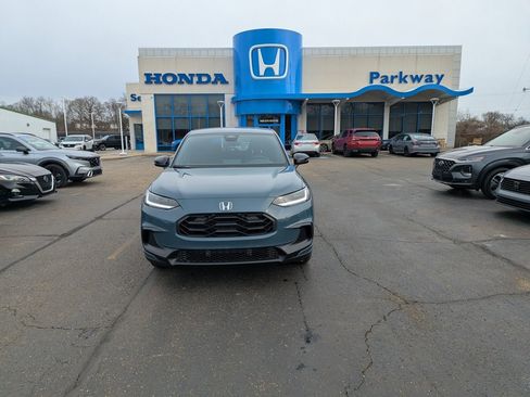 New 2026 Honda HR-V Sport image 8