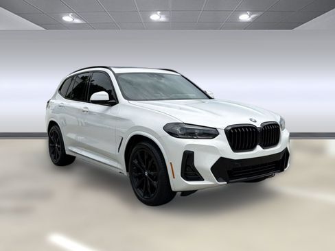 Certified 2024 BMW X3 sDrive30i w/ M Sport Package RWD image 7