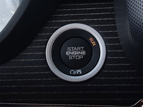 Used 2021 RAM 1500 Limited image 17