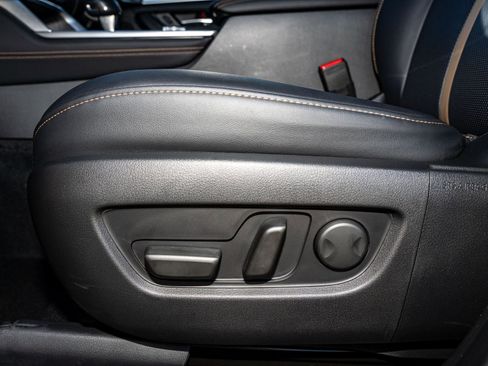 Used 2025 MAZDA CX-90 3.3 Turbo S w/ Premium Package image 32