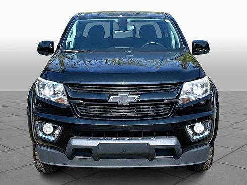 Used 2017 Chevrolet Colorado LT w/ Midnight Edition image 4