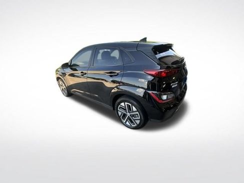 Used 2023 Hyundai Kona SE FWD image 5