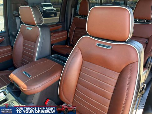 Used 2024 GMC Sierra 2500 Denali Ultimate w/ Max Trailering Package AWD/4WD image 19