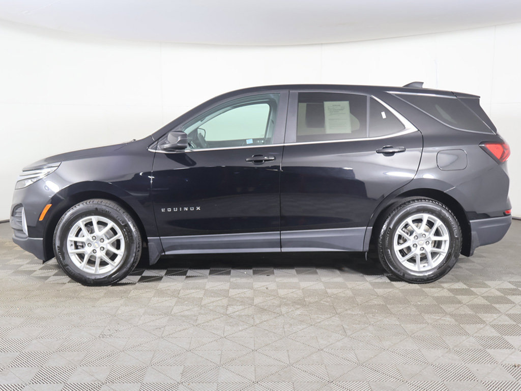 Used 2023 Chevrolet Equinox LT w/ LPO, Floor Liner Package FWD image 15
