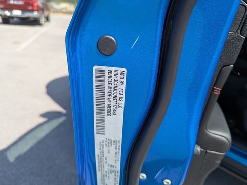 New 2026 Jeep Compass Trailhawk image 40