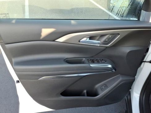 New 2026 Chevrolet Traverse LT FWD image 12