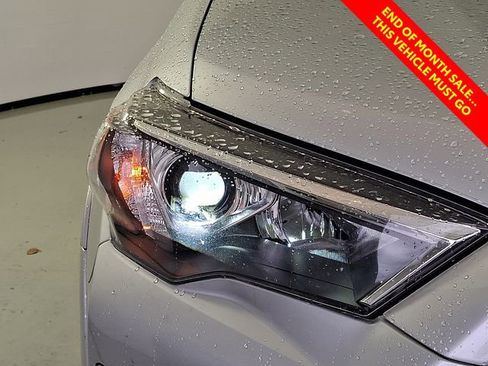 Certified 2022 Toyota 4Runner Limited RWD image 10