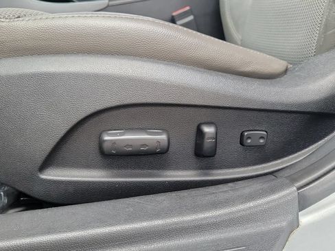 Used 2013 Hyundai Sonata SE FWD image 16