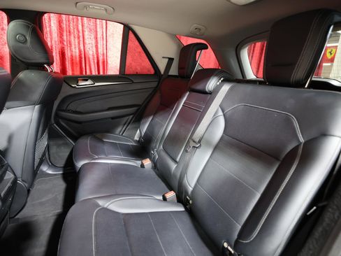 Used 2015 Mercedes-Benz ML 250 BlueTEC 4MATIC image 14