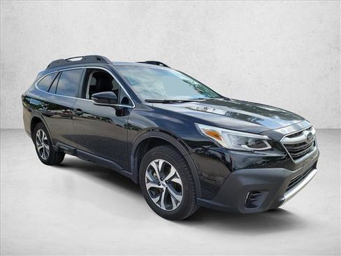 Used 2020 Subaru Outback Limited w/ Popular Package #2 AWD/4WD image 3