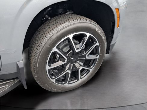 New 2026 Chevrolet Tahoe RST RWD image 38