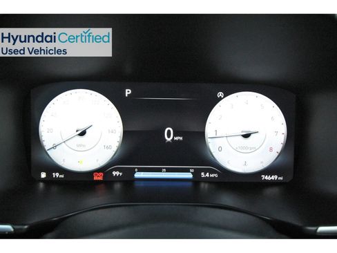 Certified 2023 Hyundai Santa Fe SEL w/ Premium Package FWD image 16