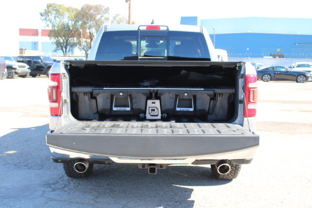 Used 2019 RAM 1500 Laramie AWD/4WD image 10