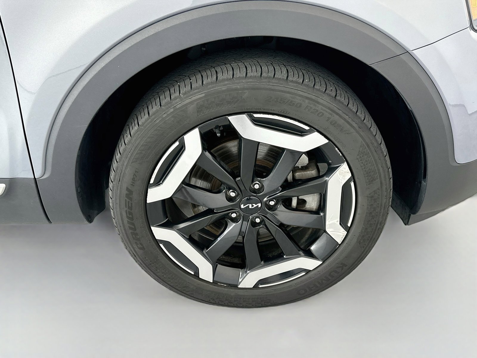Used 2025 Kia Telluride S FWD image 36