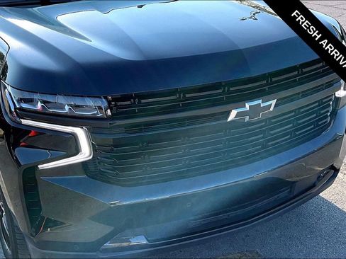 Used 2023 Chevrolet Suburban RST w/ Sport Performance Package AWD/4WD image 33