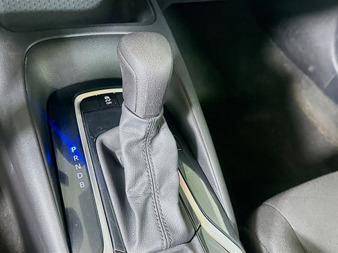 Used 2021 Toyota Corolla LE w/ Carpet Mat Package (TMS) FWD image 22