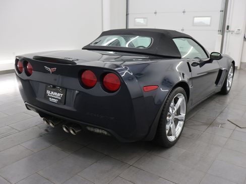 Used 2013 Chevrolet Corvette Grand Sport RWD image 5