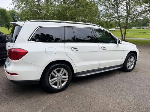 Used 2014 Mercedes-Benz GL 450 4MATIC image 6