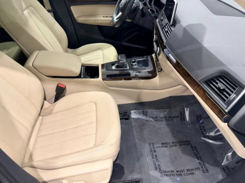 Used 2019 Audi Q5 2.0T Premium Plus AWD/4WD image 46