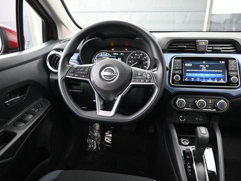New 2025 Nissan Versa SV w/ Trunk Package FWD image 12
