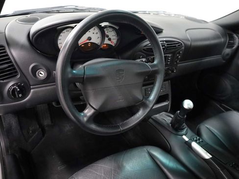 Used 2000 Porsche Boxster RWD image 4