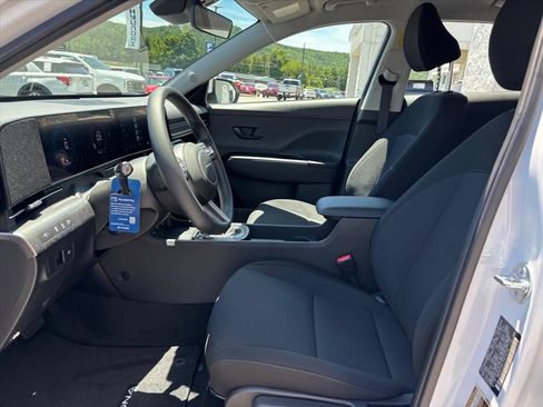 New 2026 Hyundai Kona SE FWD image 9