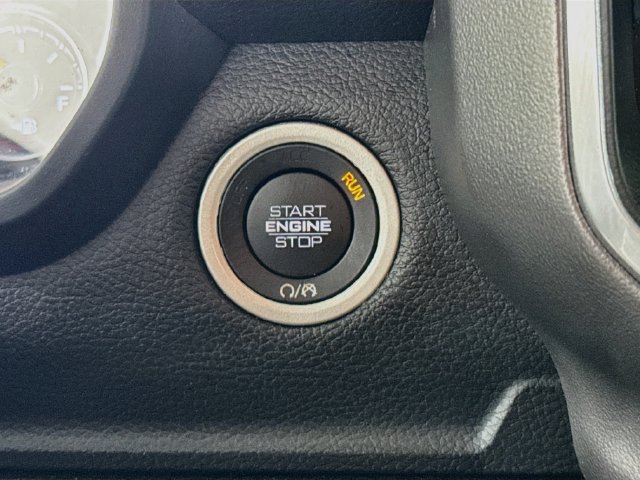 Used 2021 RAM 1500 Big Horn RWD image 18