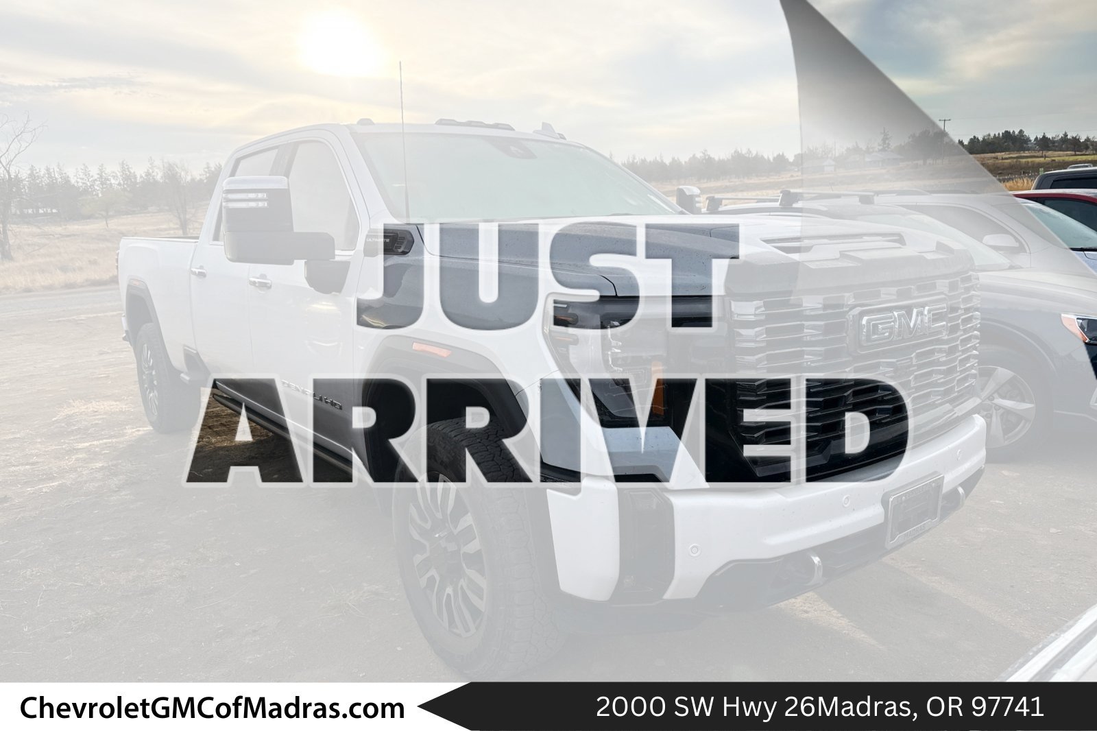 Used 2025 GMC Sierra 3500 Denali Ultimate AWD/4WD image 1