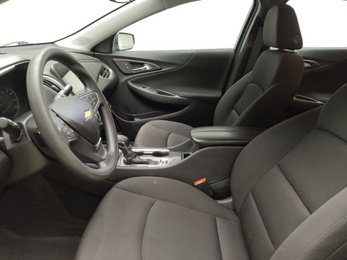 Used 2023 Chevrolet Malibu LT FWD image 17