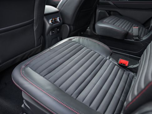 New 2026 Ford Explorer ST-Line w/ ST-Line Street Pack image 50