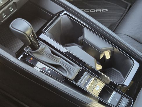 Used 2024 Honda Accord Sport image 44
