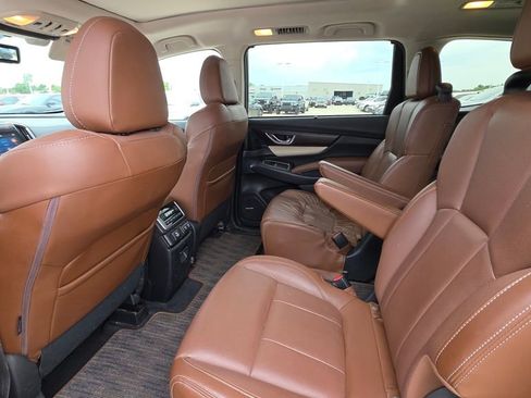 Used 2022 Subaru Ascent Touring AWD/4WD image 12