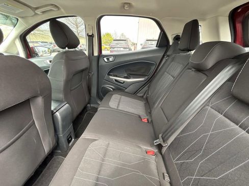 Used 2019 Ford EcoSport SE w/ SE Convenience Package image 12