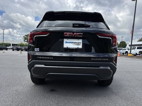 Used 2026 GMC Terrain Elevation FWD image 9