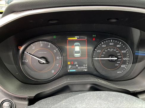 Used 2023 Subaru Crosstrek 2.0i Premium AWD/4WD image 12