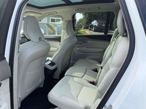 Used 2023 Volvo XC90 B6 Plus AWD/4WD image 15