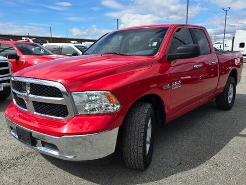 Used 2016 RAM 1500 Classic SLT AWD/4WD image 4