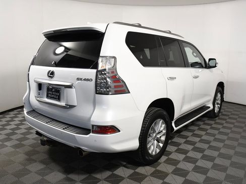 Used 2021 Lexus GX 460 Premium w/ Premium Package image 6
