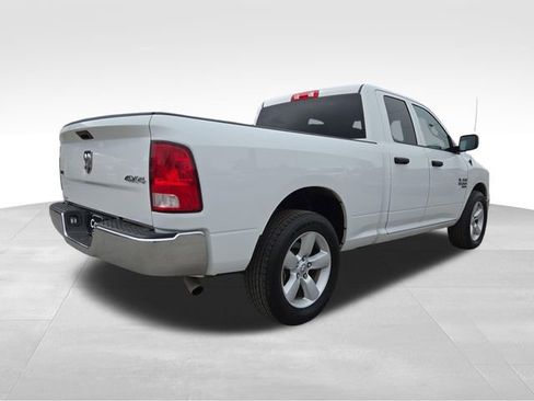 Used 2024 RAM 1500 Classic SLT AWD/4WD image 12