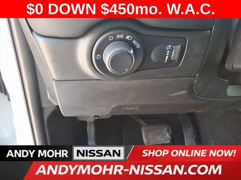 Used 2024 Dodge Durango GT image 11