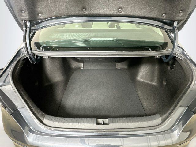 Certified 2023 Honda Accord EX image 31