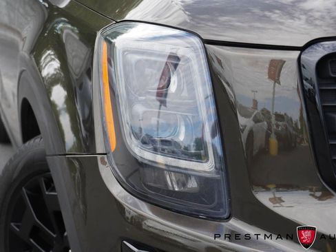Used 2022 Kia Telluride SX w/ SX Prestige Package AWD/4WD image 18