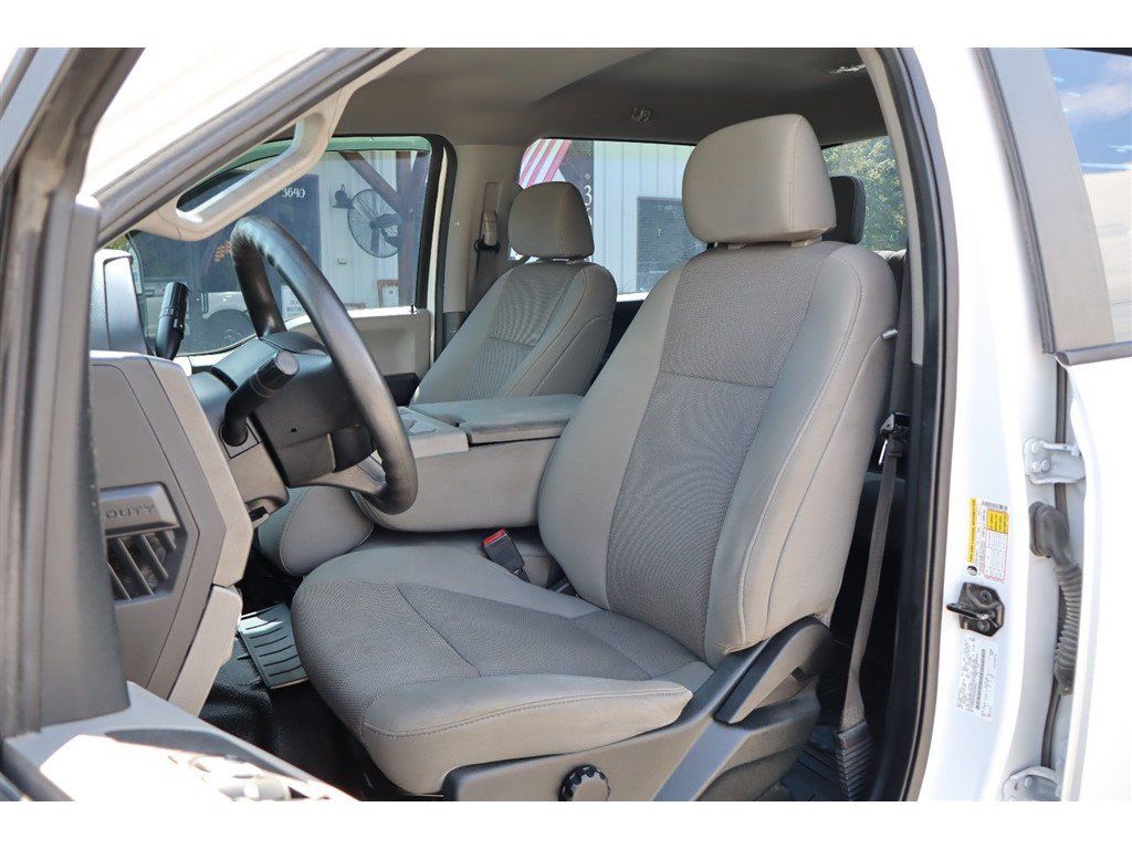 Used 2020 Ford F450 XL w/ STX Appearance Package AWD/4WD image 11