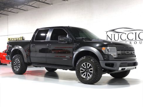 Used 2013 Ford F150 Raptor w/ Luxury Equipment Group image 17
