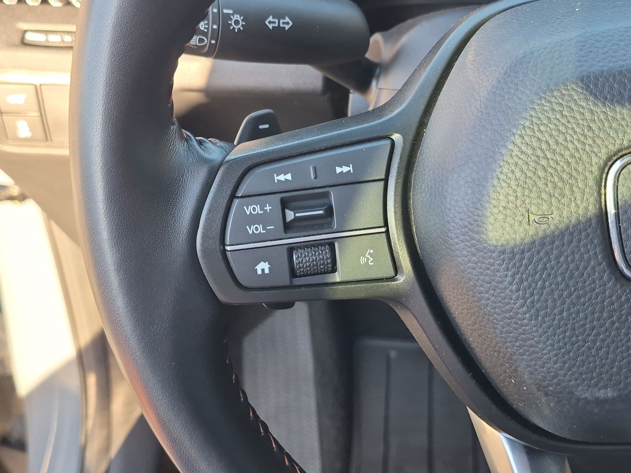 Used 2025 Honda CR-V Sport-L image 19