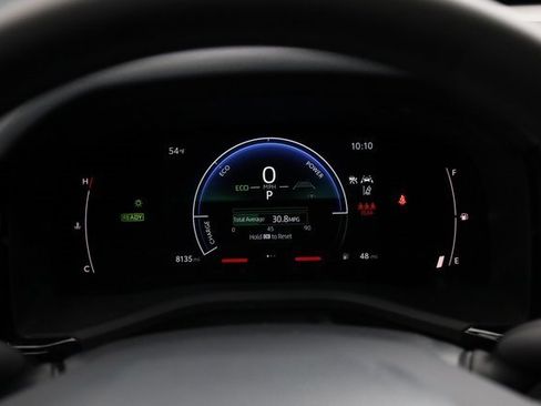 Used 2025 Toyota Camry LE image 16